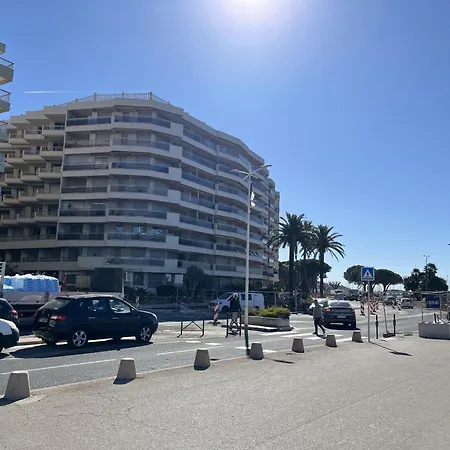 Magnifique T2, Proche Gare Tgv, Proche De Sa Saint-Raphael (Var)